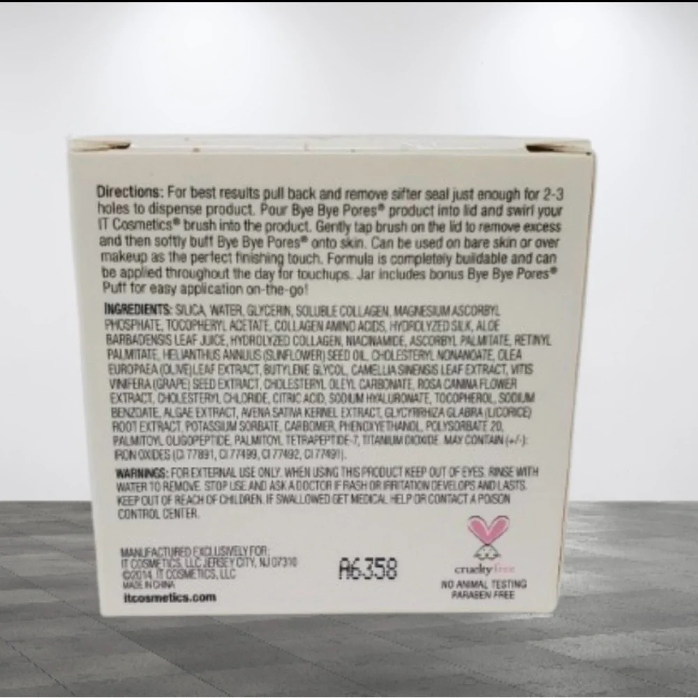 It Cosmetics Bye Bye Pores Tinted Skin-Blurring Finishing Powder Medium Sealed
